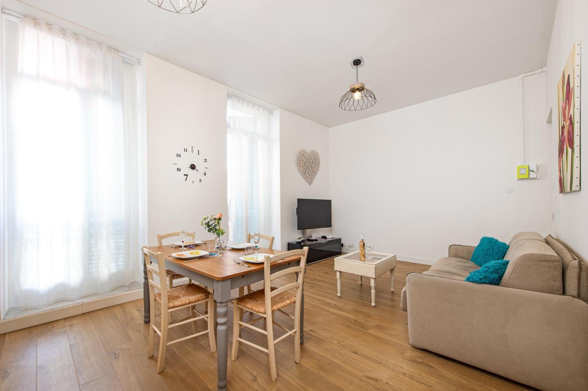 Апартаменти Barel - Cosy 2 Pieces En Plein Coeur De Мантон Екстер'єр фото